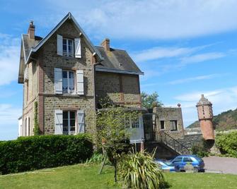 Villa Les Dunes - Saint-Jean-le-Thomas - Edificio