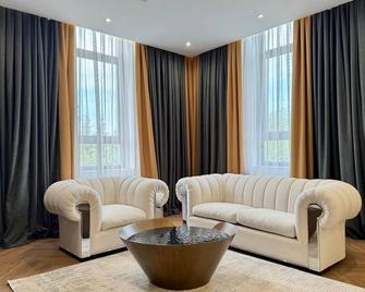 Donatello Boutique Hotel - อัลมาตี - ห้องนั่งเล่น