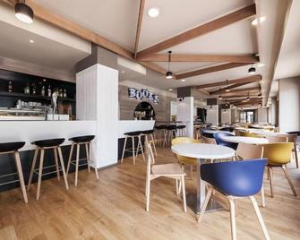 Compostela Suites - Madrid - Bar