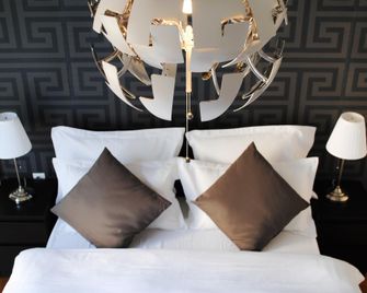 Smart Shared Home - Athens - Bedroom