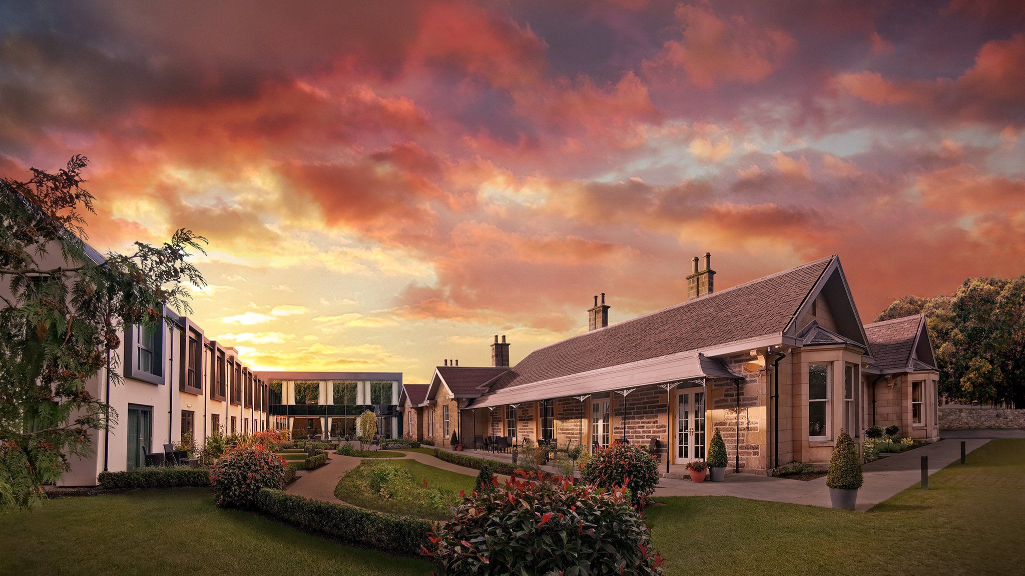 Ness Walk - אינברנס - בניין