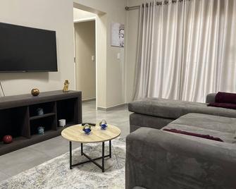 Mall of Africa Spot By Damo - Midrand - Living room