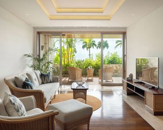 The Ubufuru Ishigaki - אישיגאקי - סלון