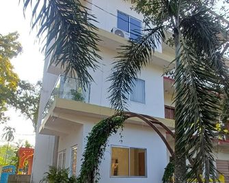Amanati India hotels - Agartala - Building