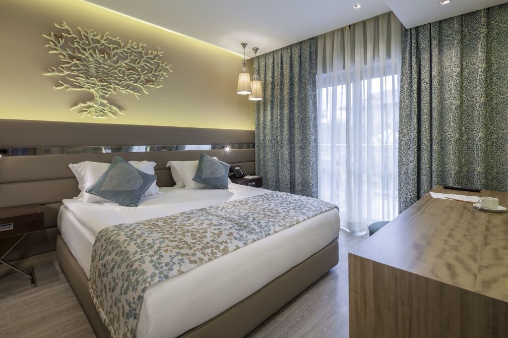 كلوب غراند آكوا