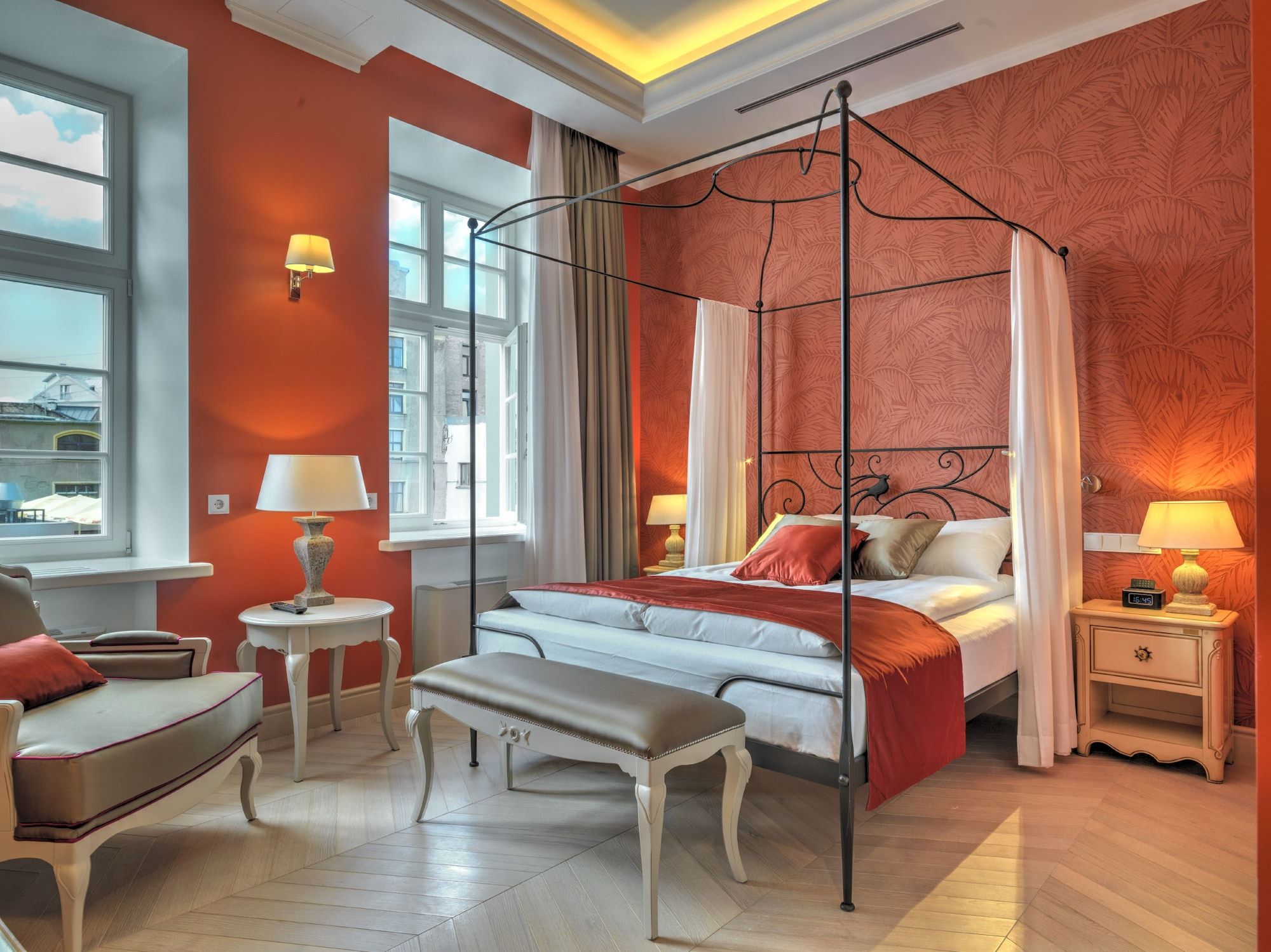 Bedroom view of Relais Le Chevalier