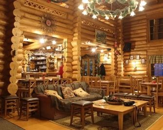 Sfendamos Wood Village - Naousa