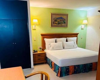 Hotel Francis - Culiacán