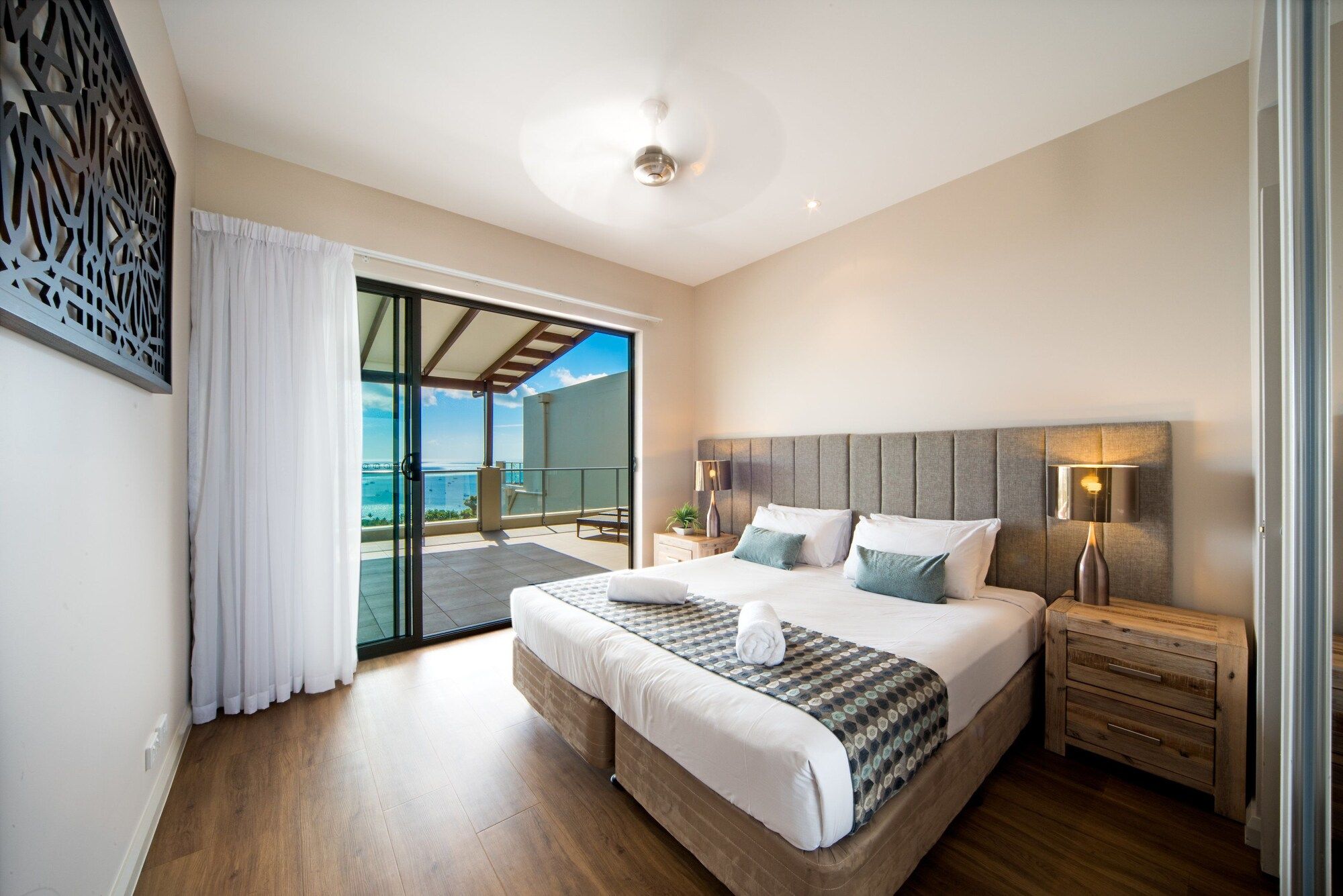 Whitsunday Reflections - איירליי ביץ' - חדר שינה