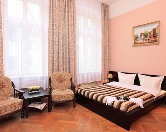 Hotel Central Inn - Berlín - Habitació