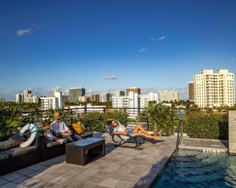 Moderno Residences By Bay Breeze - Miami Beach