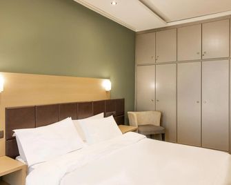 Aeolis Hotel - Samos