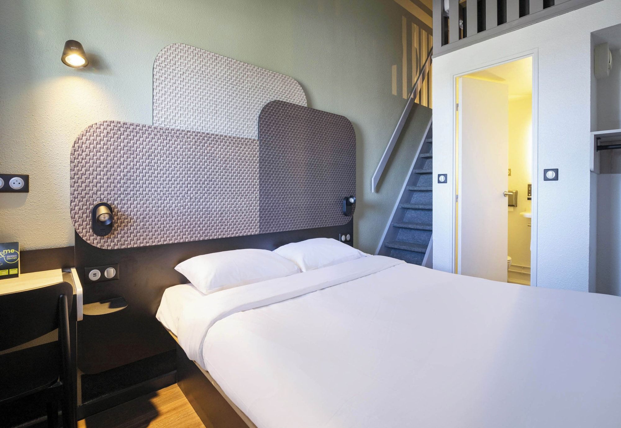 B&B HOTEL Avignon 1 thumbnail 3