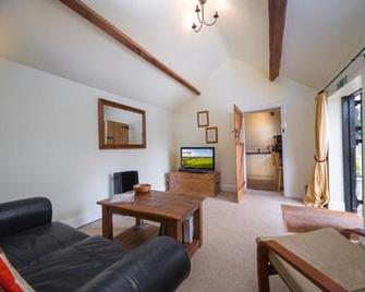 The Nook at West Langton lodge - Market Harborough - Living room