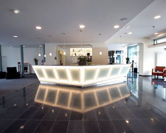 Hotel am Theaterplatz - ברמרהאבן - לובי