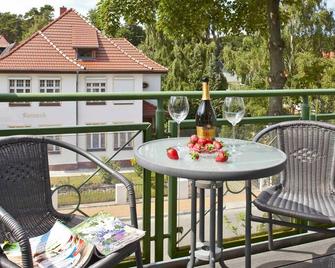 Spar Apartment mit 2 Schlafzimmern - Aparthotel Tropenhaus Bansin - Heringsdorf - Balkon