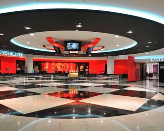 Peermont Metcourt at Emperors Palace - Kempton Park - Lobby