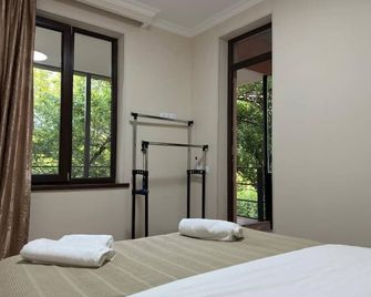 Hotel Sataplia - Koetaisi - Slaapkamer