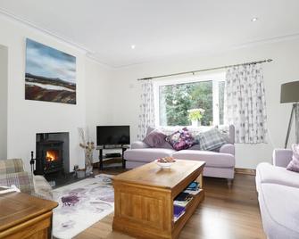 St Aethans - Lairg - Living room