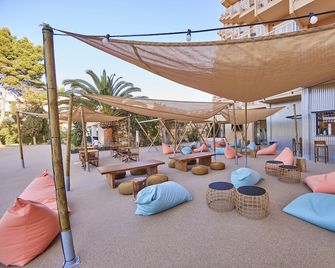 tent Palmanova - Palma Nova - Patio