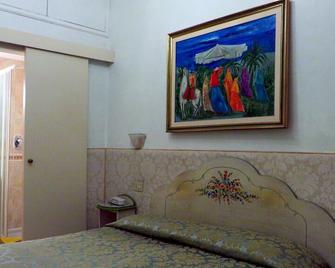 San Salvador - Venice - Bedroom