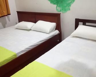Hotel Jonkoping - Godakewela - Camera da letto