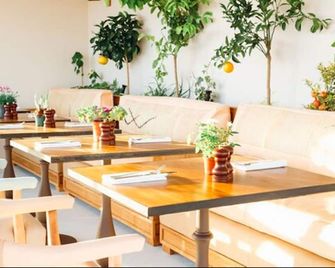 أسيمبلي ليسيستر سكوير - لندن - مطعم