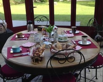 Le Dortoir des Templiers - Enquin-lez-Guinegatte - Sala pranzo