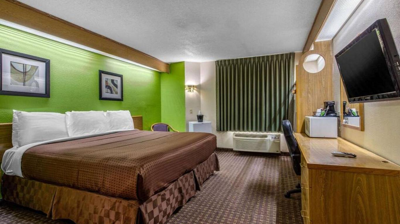 Classic Inn By OYO I- 240 Near Memphis Airport