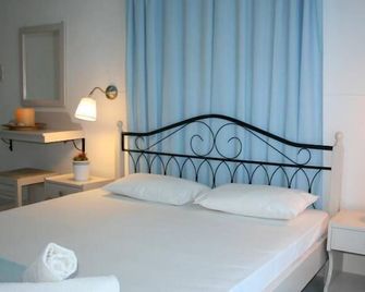 Agnanti Hotel - Adamantas