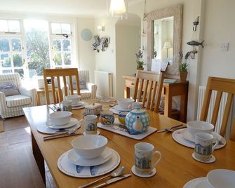Mount Pleasant - Padstow - Eetruimte