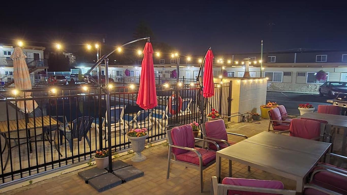 Flamingo Motel