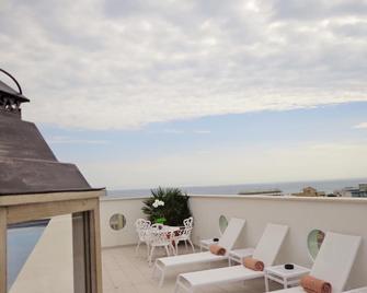 Erbavoglio Hotel - Rimini - Balkon