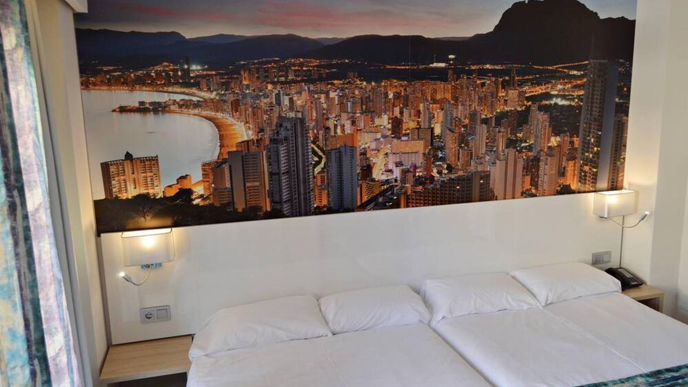 Hotel Tropic