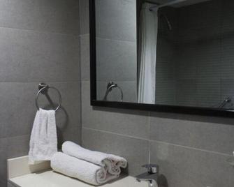 هوتل إكيك إكسبرس - إيكويكو - حمام