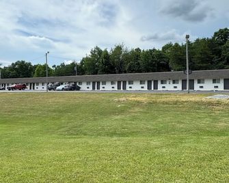 Economy Inn - Crossville