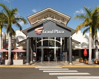 Cheerful 5 Bedroom Holiday Destination - Brisbane - Gebäude