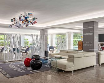 TRYP by Wyndham Corfu Dassia - Дассія - Лоббі