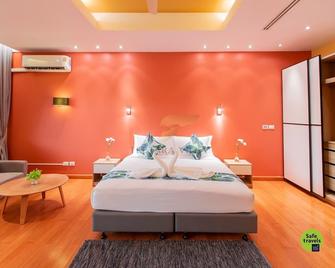 Teetara Villa Patong - Patong - Sypialnia