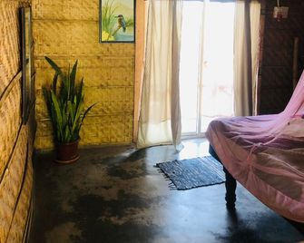 Sereneboulder - Hampi - Schlafzimmer