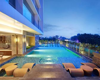 Mercure Pangkalan Bun - Pangkalanbuun - Piscina