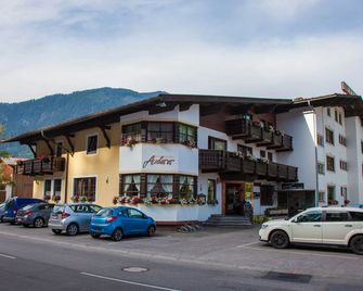 Hotel Auderer - Imst - Gebouw