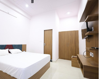 Hotel Kanchan Kothi Jaipur - Āmer - Schlafzimmer