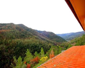 La Favorita Apricale B&B & Ristorante - Apricale - Balcony