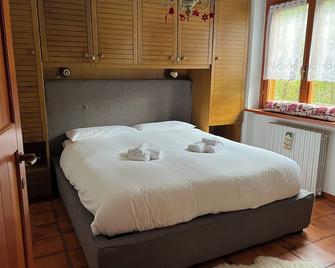 Maison Cime Bianche : Appartamento - Valtournenche - Schlafzimmer