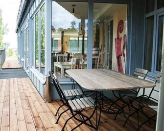 Hotel Mare & Restaurant - Roya - Patio