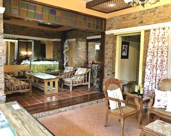 Balai Tinay Guesthouse - Legazpi City - Lounge