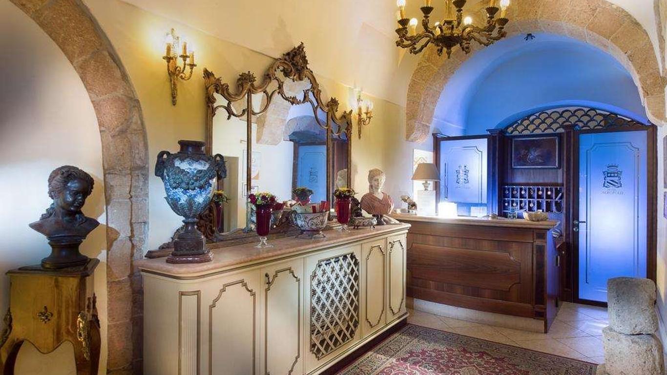 Hotel Akropolis - Museum Hotel