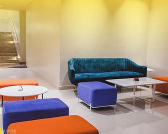 Amber City Hotels - Owerri - Sala de estar
