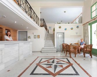 Samaina Port Hotel - Samos